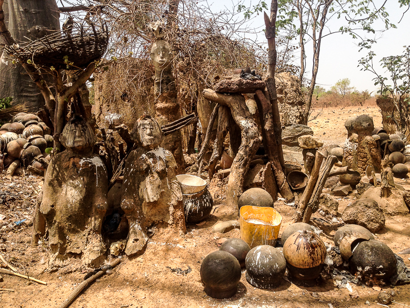 LE PLUS GRAND MAÎTRE SPIRITUEL DES TRAVAUX DE DESENVOÛTEMENT ET DE PROTECTION, LE REDOUTABLE PROPHETE GBEFA